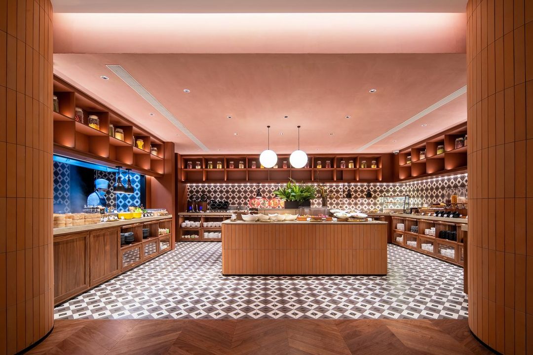 城际上海西藏南路酒店