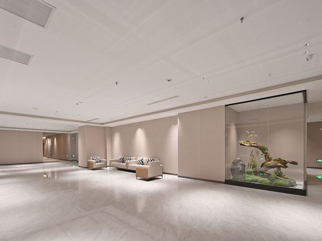 凯里亚德酒店(武汉解放大道宗关地铁站店)