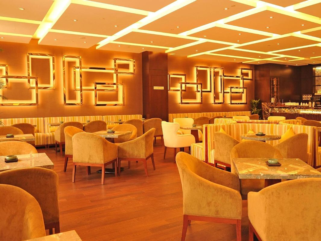 杭州浦京花园酒店(龙湖紫荆天街墩祥街地铁站店)