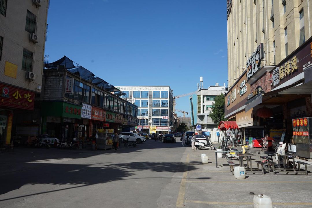 广州白云国际机场丽呈睿轩酒店(T2航站楼店)