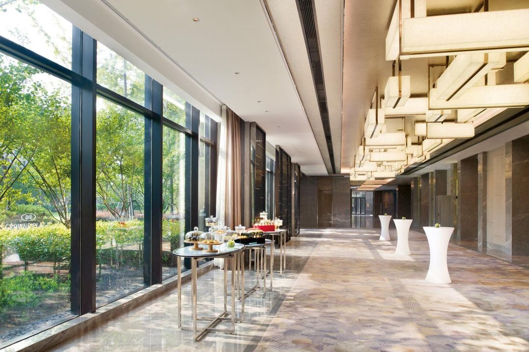 上海建工浦江皇冠假日酒店