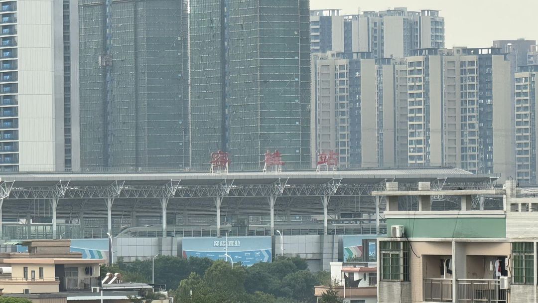廷泊酒店(佛山顺德容桂站店)