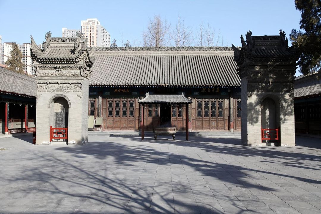 西安兴庆宫交通大学地铁站轻居酒店