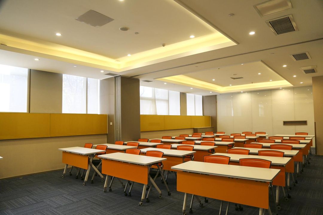 成都金牛智选假日酒店(金周路地铁站店)