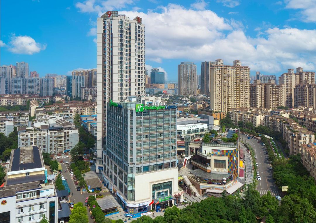 成都新都智选假日酒店(成都西南石油大学店)