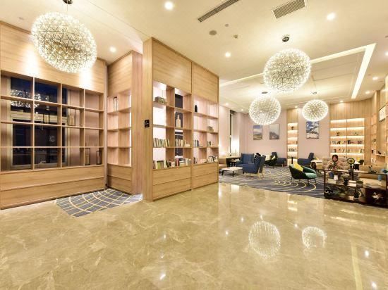 北京亦庄通明湖会展中心亚朵酒店