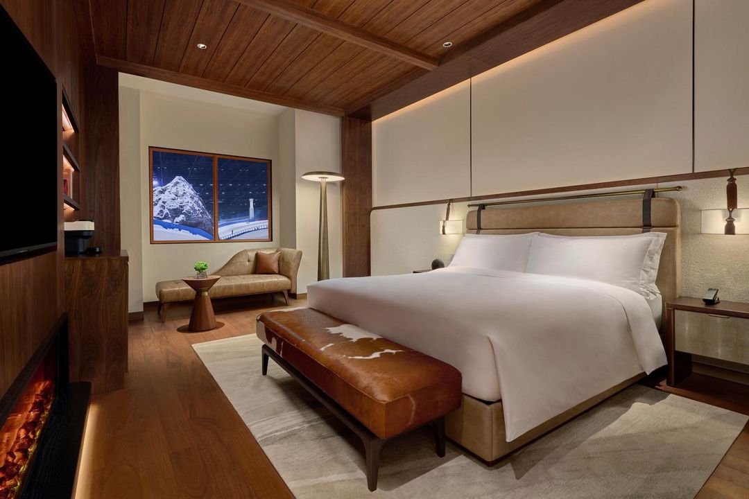 洲至奢选上海冰雪世界酒店