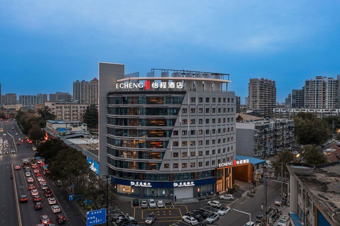 怡程酒店(徐州苏宁广场店)