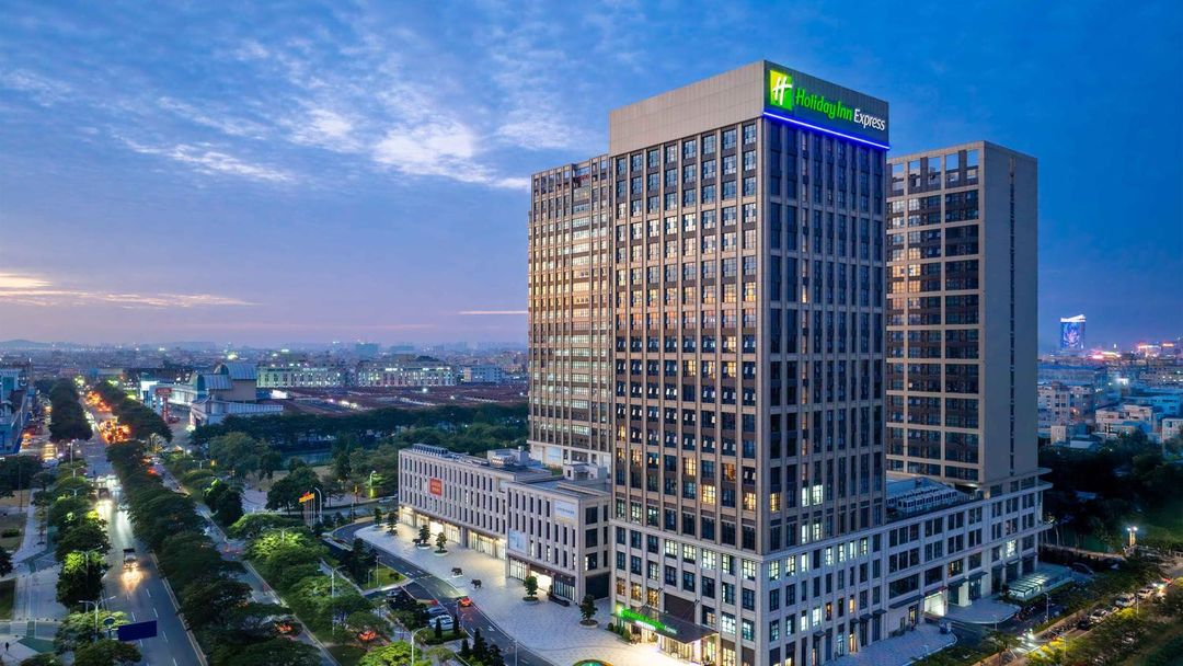 佛山顺德乐从智选假日酒店