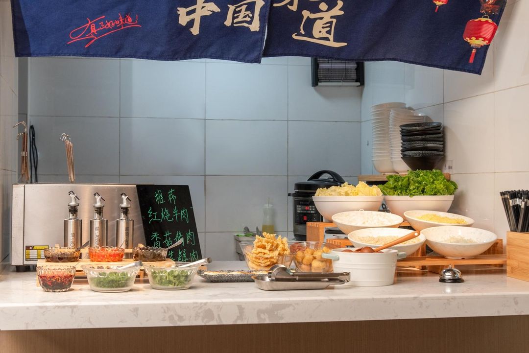 麗枫酒店(深圳东门水贝翠竹地铁站店)