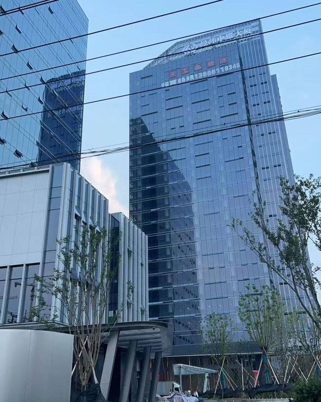 杭州临平悦东湖美仑国际酒店
