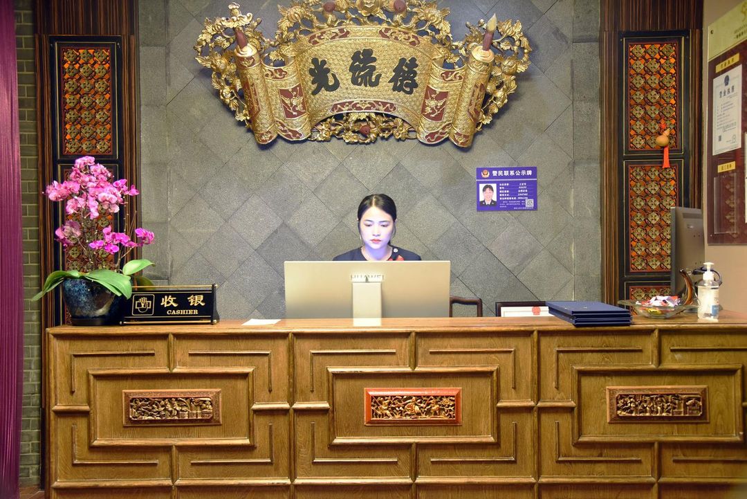 上海皇廷世际酒店