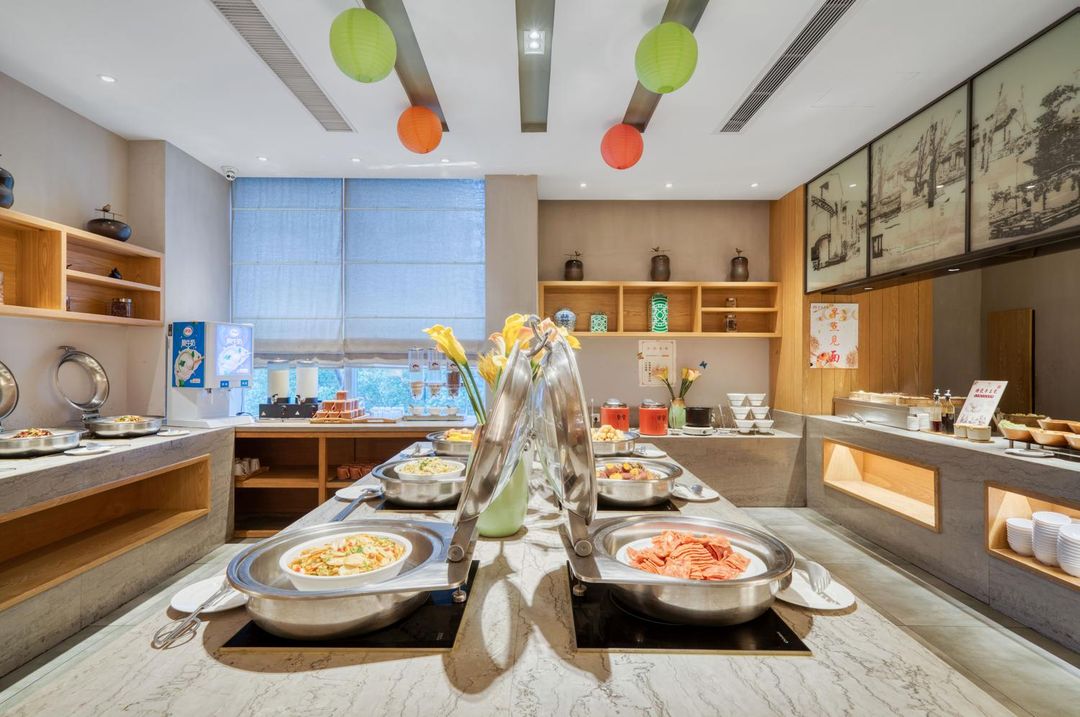 宁波东部新城会展中心开元名庭酒店