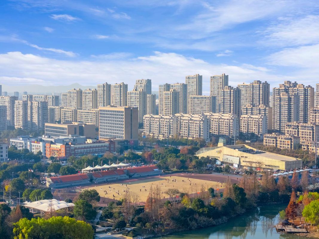 宁波余姚中学万达广场开元名庭酒店