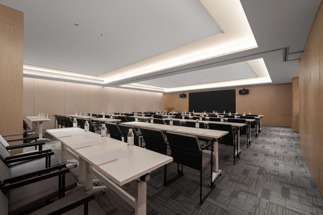 西安高新软件新城亚朵酒店