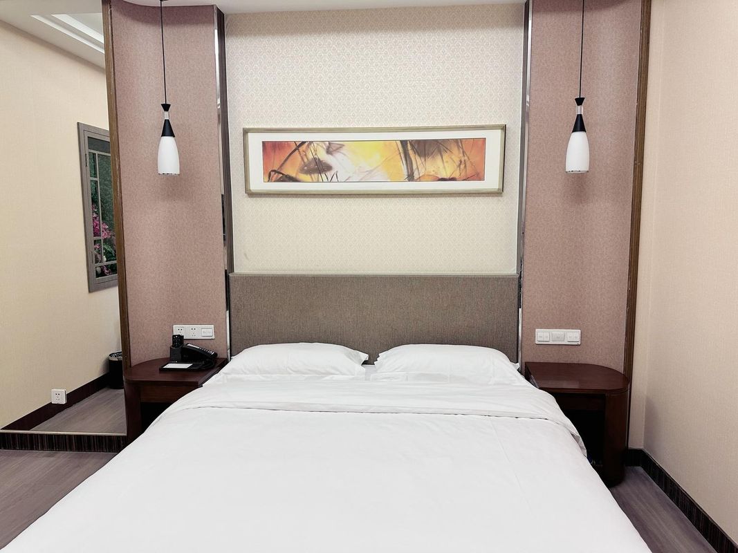 倪氏海泰大酒店(北京中关村四季青店)