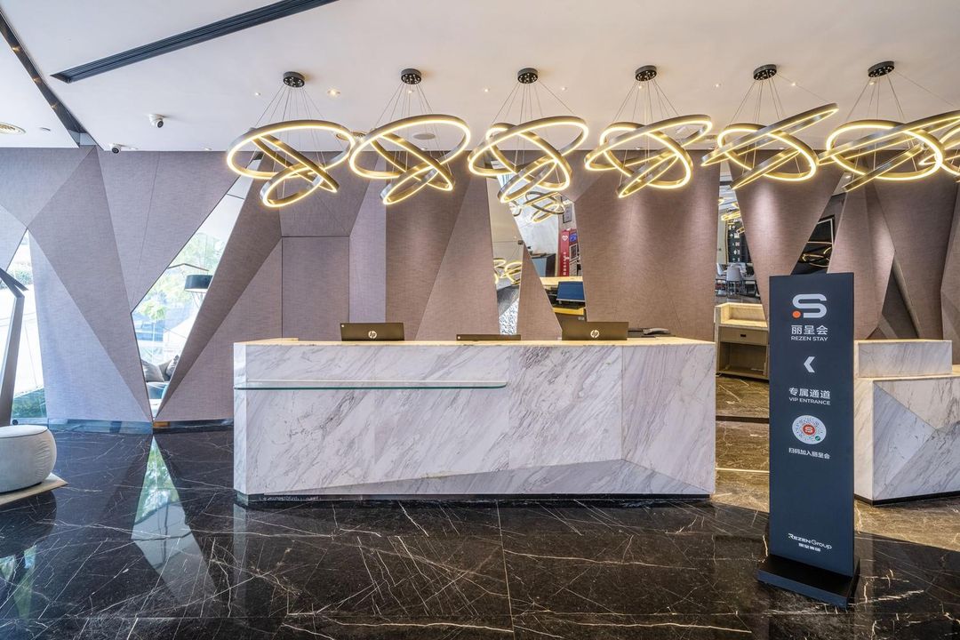 成都西博城美瑞酒店(兴隆湖湿地公园华西天府医院店)