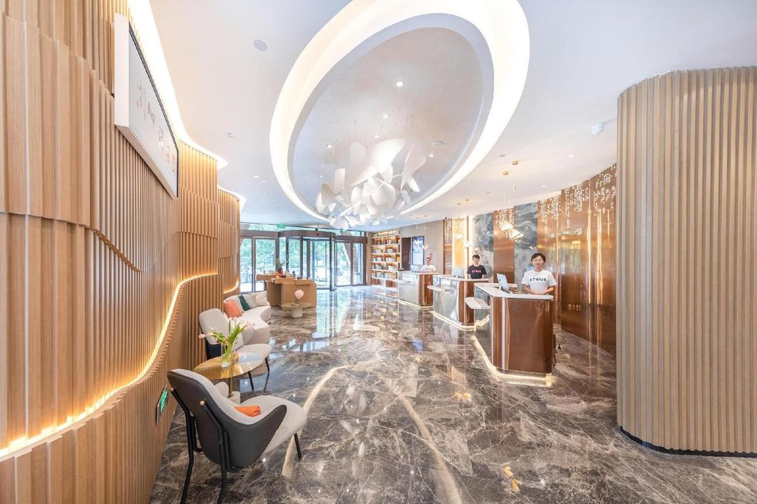 南京鼓楼清凉门大街亚朵酒店