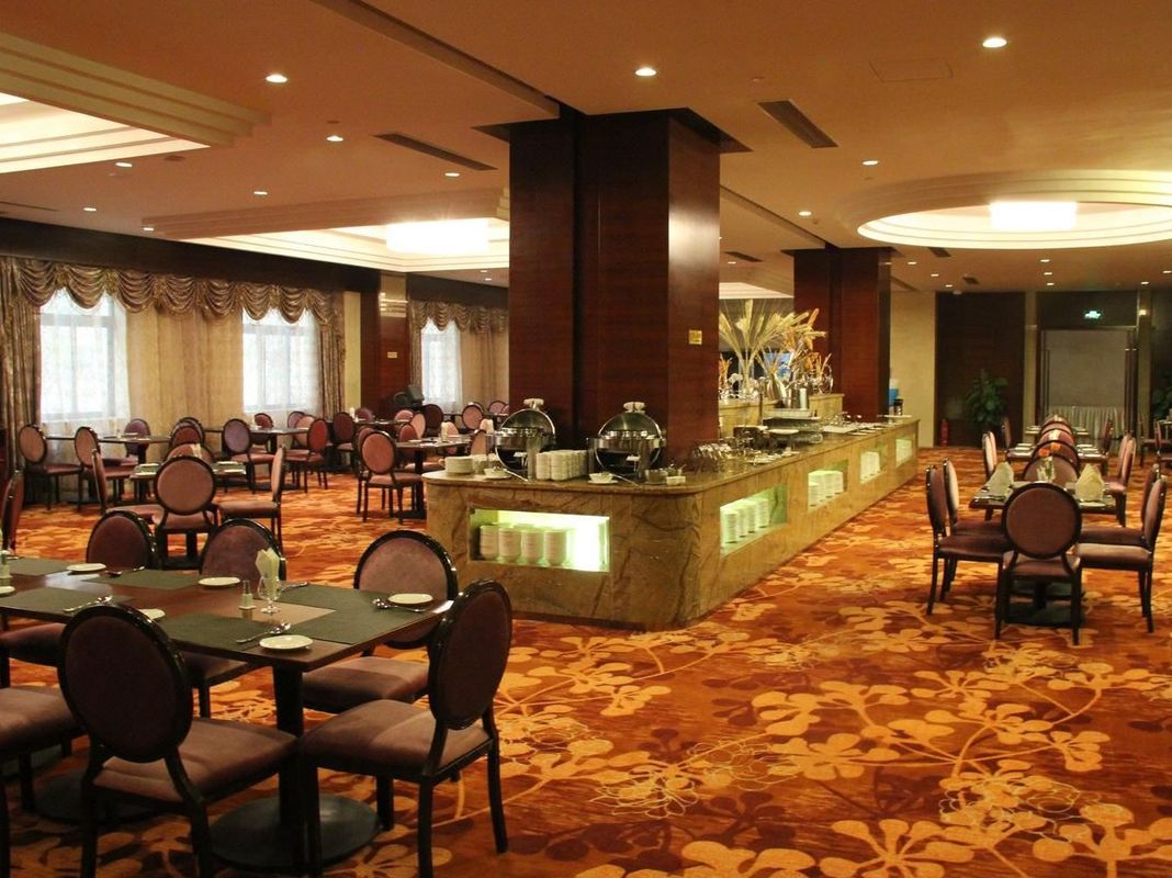 西安中飞&middot;格兰云天大酒店