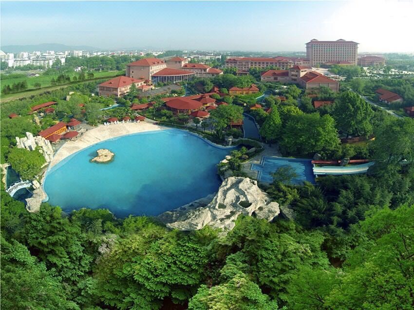 庐江金孔雀温泉旅游度假村