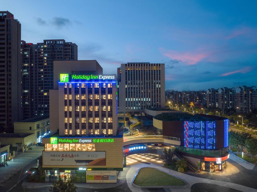 苏州石湖大学城智选假日酒店(蠡墅地铁站店)