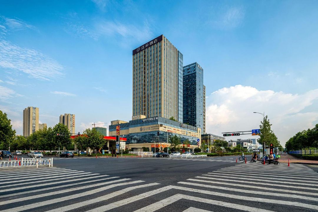 杭州滨江江陵路亚朵酒店