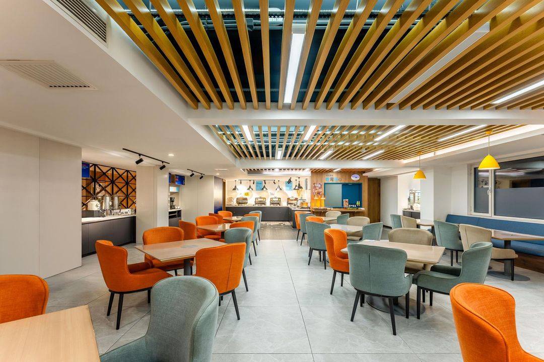 天津空港东区智选假日酒店