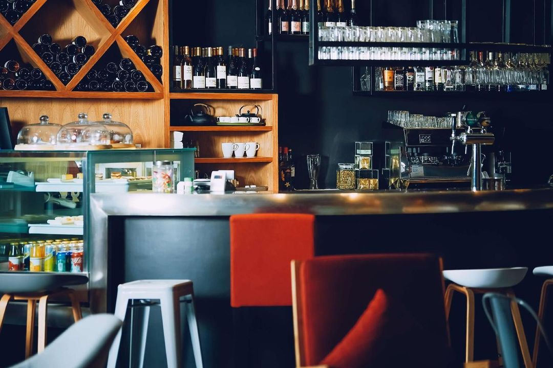康铂酒店(南京江宁河海大学地铁站店)