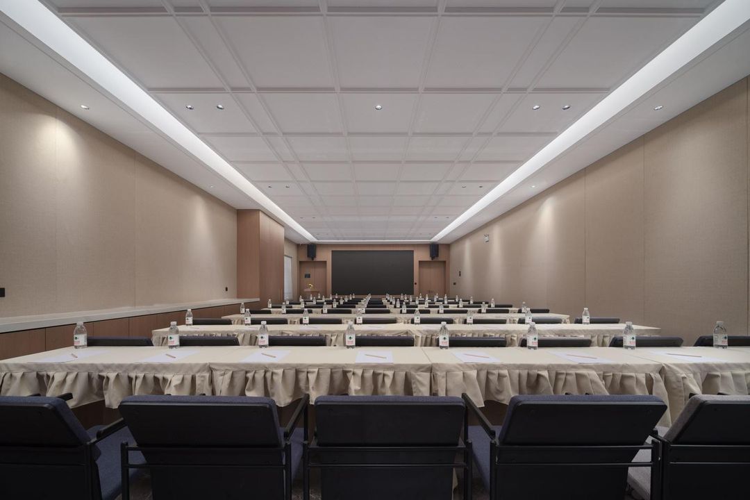 沈阳北陵公园泰山路亚朵酒店