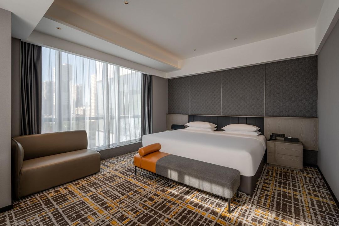 RARITY 豪泽芮丽酒店(沈阳奥体中心营盘街地铁站店)