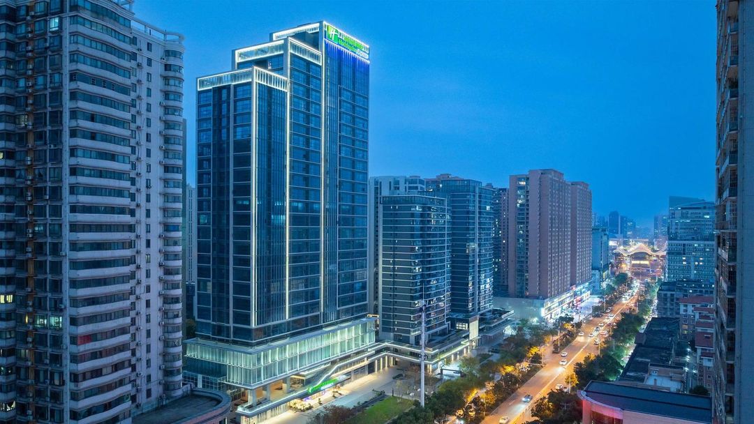 武汉东湖智选假日酒店(华科大店)