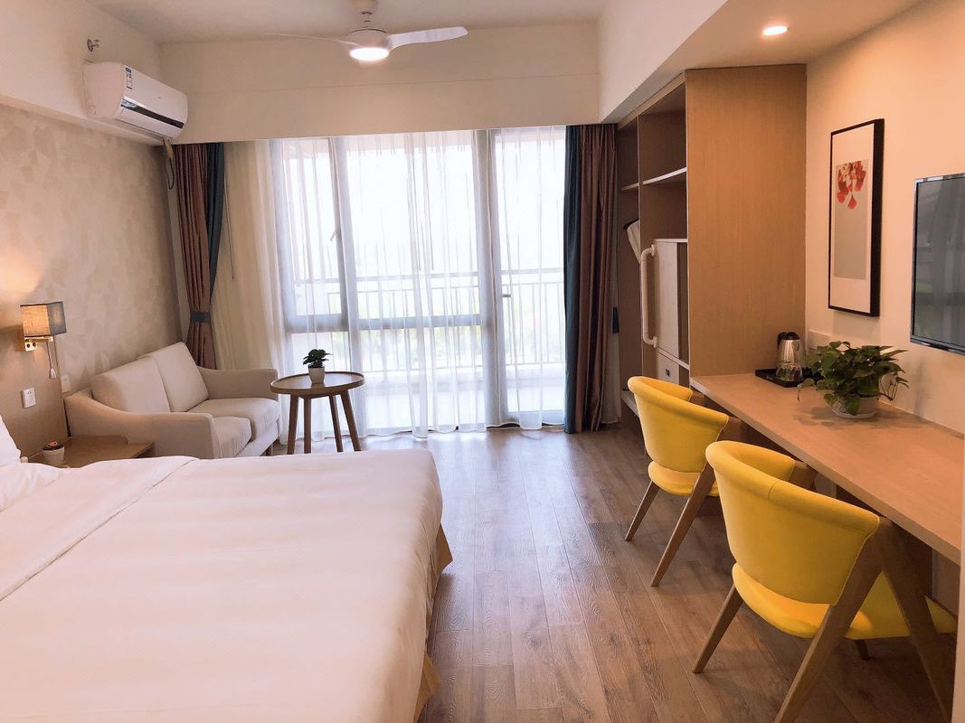 泗海壹家度假酒店(花溪公园店)