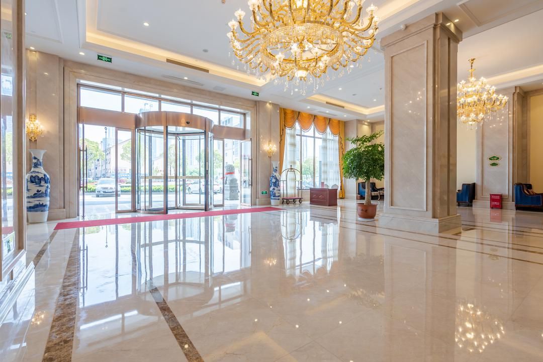 艺龙万国酒店(杭州西站浙一医院店)