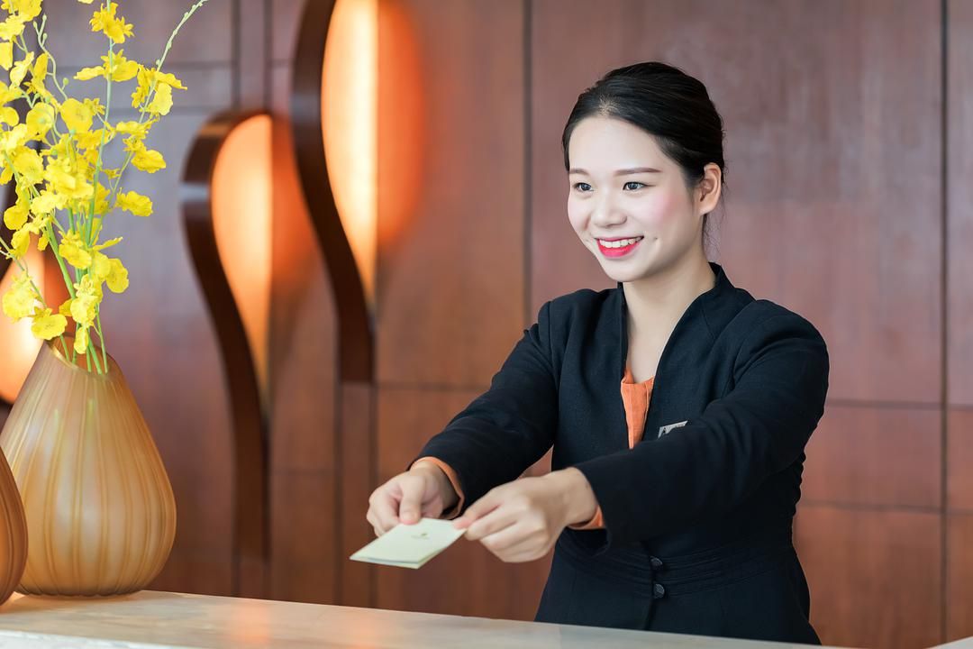 深圳华强广场酒店(华强北地铁站店)