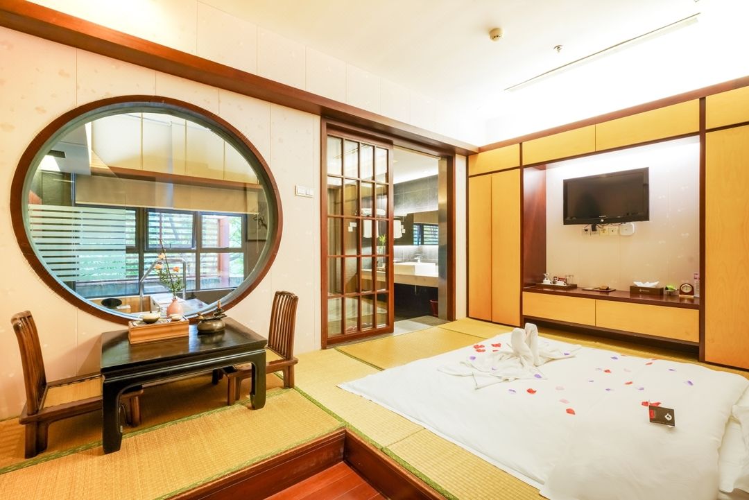 张家港金凤凰温泉度假村