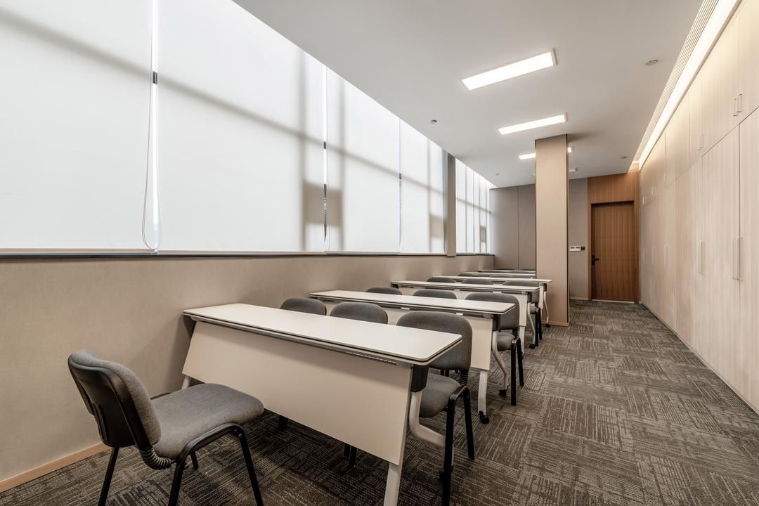 成都高新西区电子科技大学亚朵轻居酒店