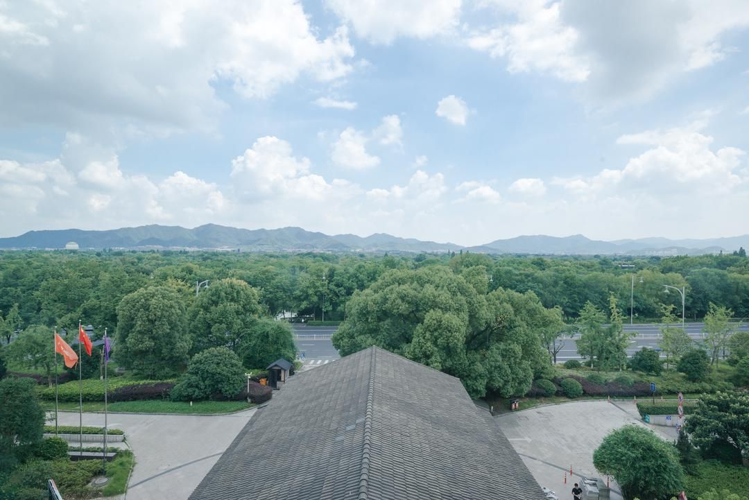 南庐君亭酒店(杭州西湖区文体中心西溪湿地店)