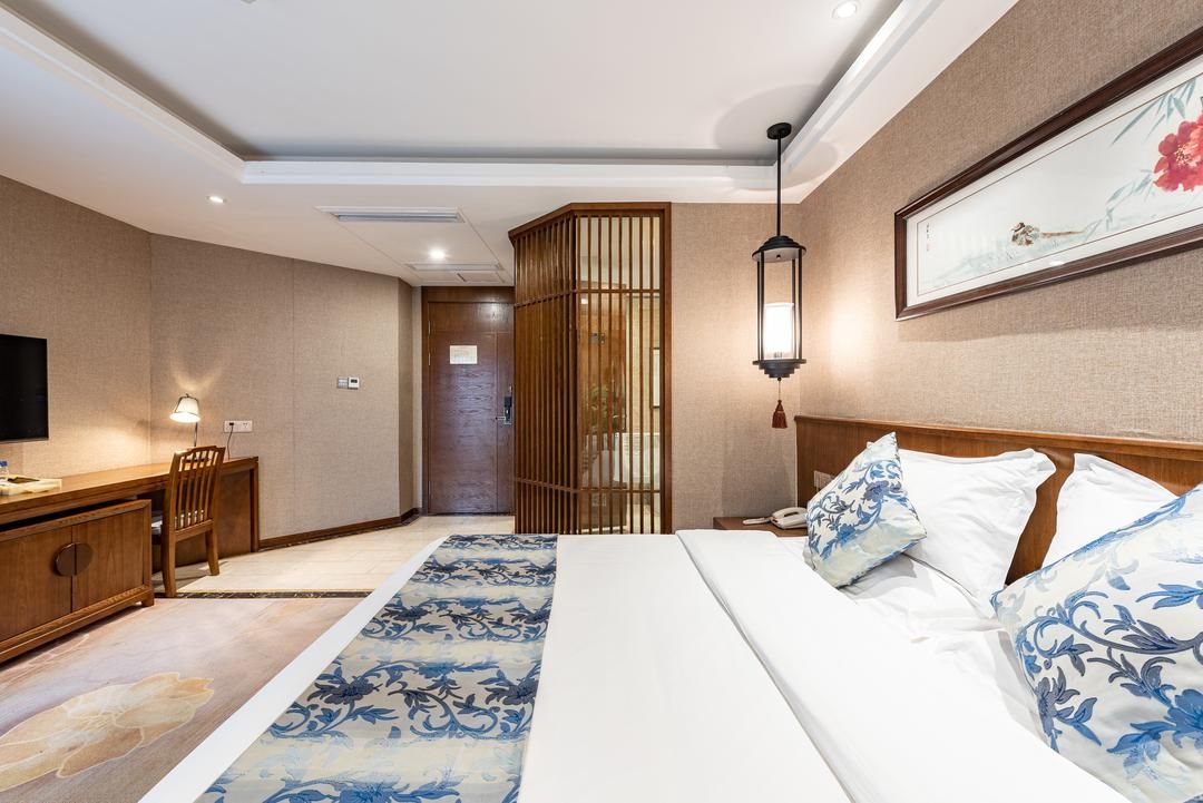 成都儒风明宇丽呈酒店(成都珠江广场光华公园地铁站店)