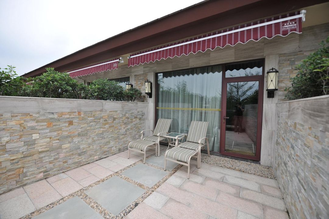 成都正熙雅居酒店