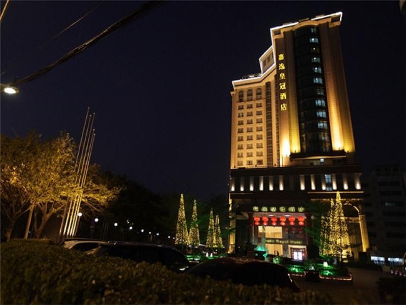 广州嘉逸皇冠酒店