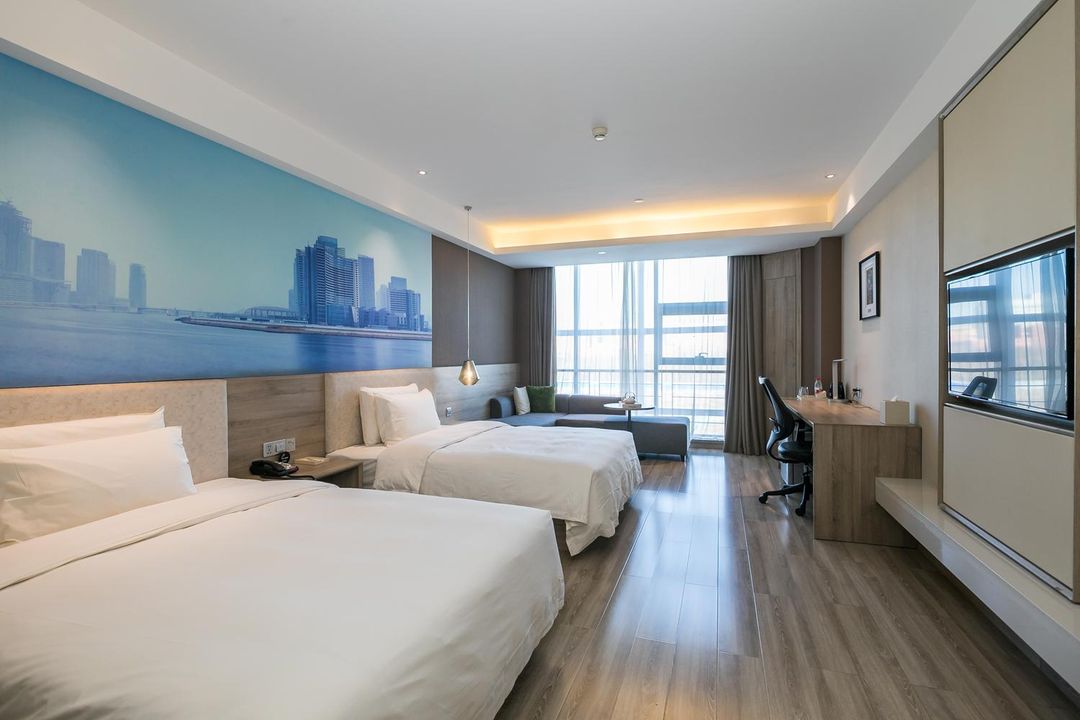 天津滨海二大街亚朵酒店