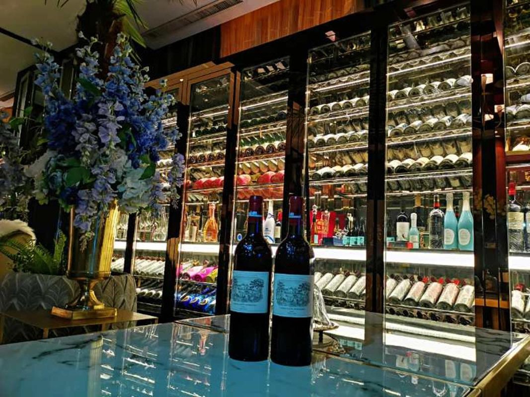 西安唐隆国际酒店(大雁塔大唐不夜城店)