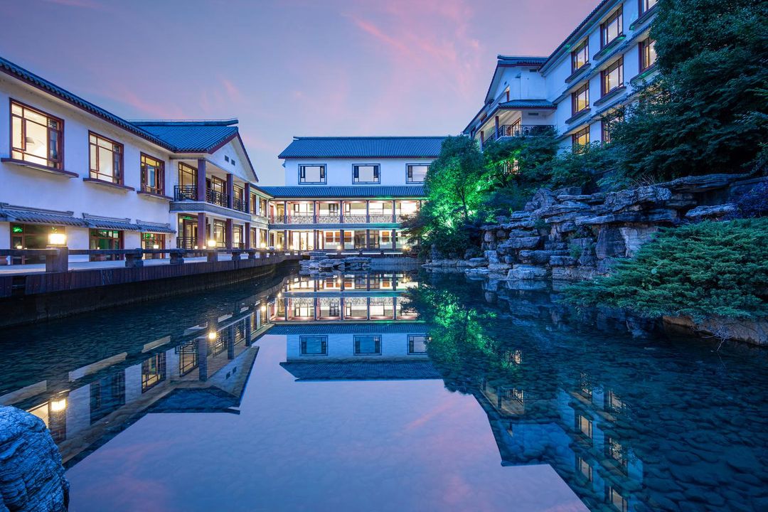 杭州金浦万和伴山酒店(超山风景区店)