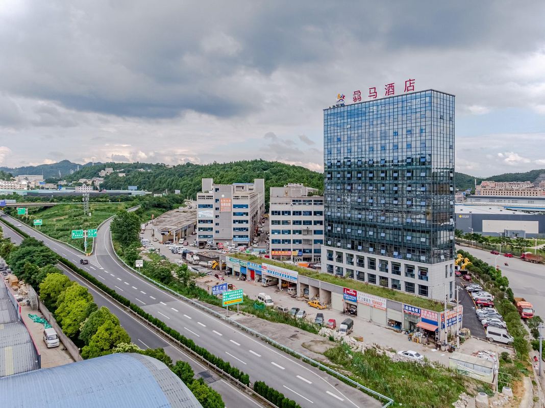 Prime&middot;骉马国际酒店(贵阳观山湖区金华镇店)