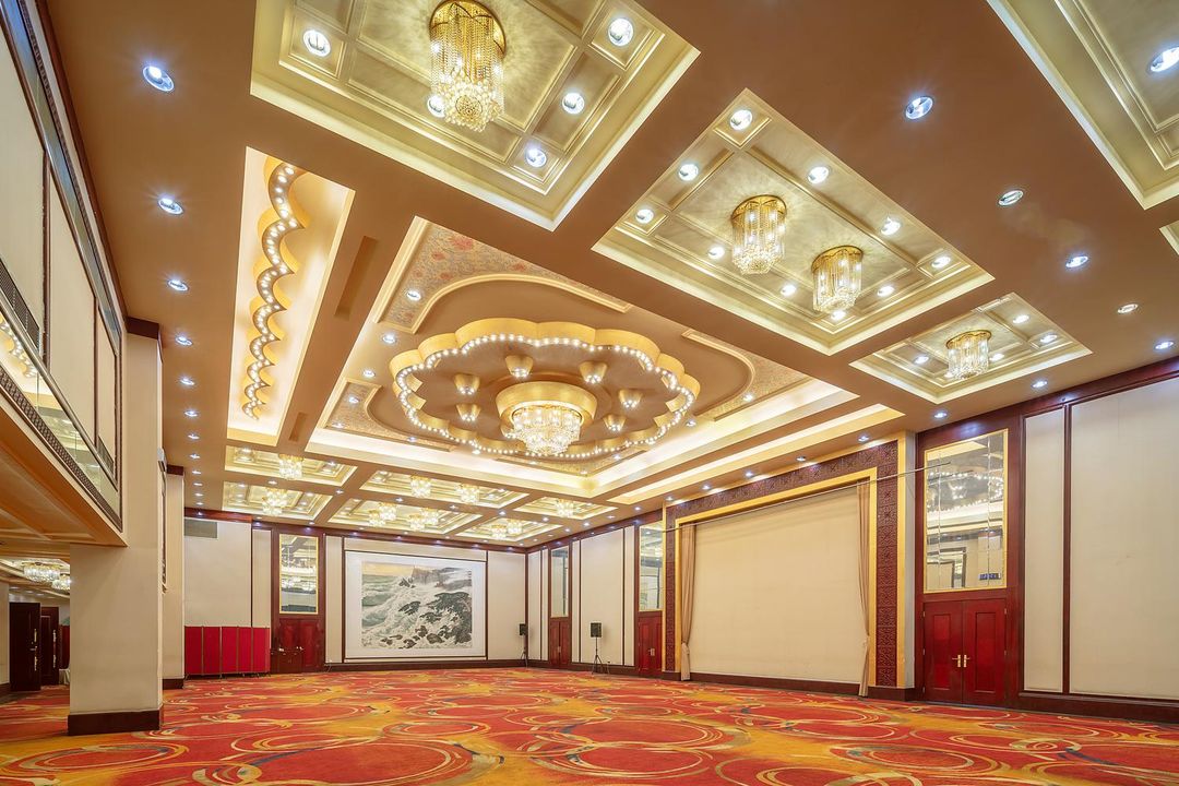 山东政协大厦维景大酒店(大明湖泉城广场店)