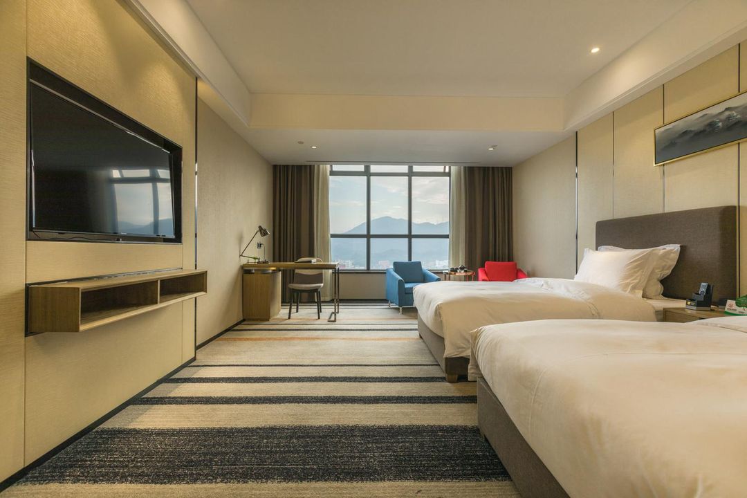 容锦酒店(深圳大浪商业中心店)