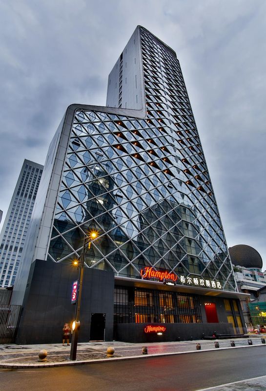 成都春熙路希尔顿欢朋酒店