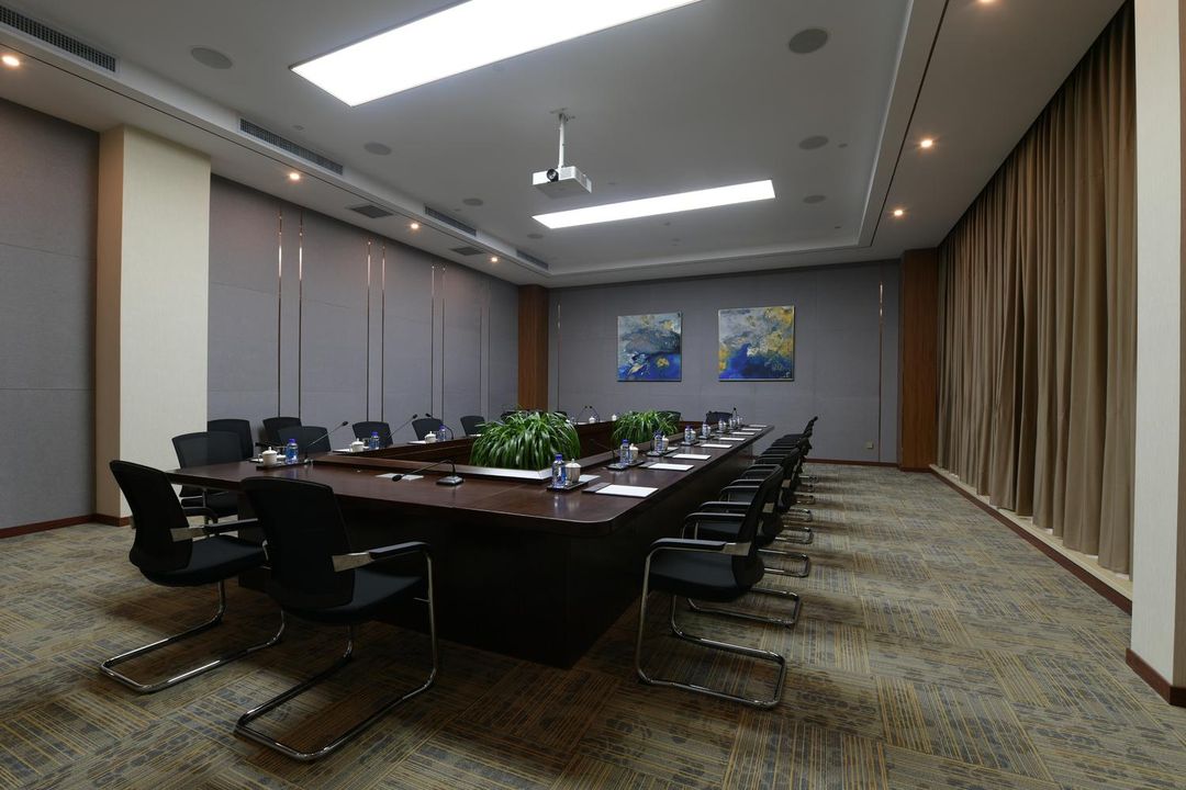 龙口裕龙酒店