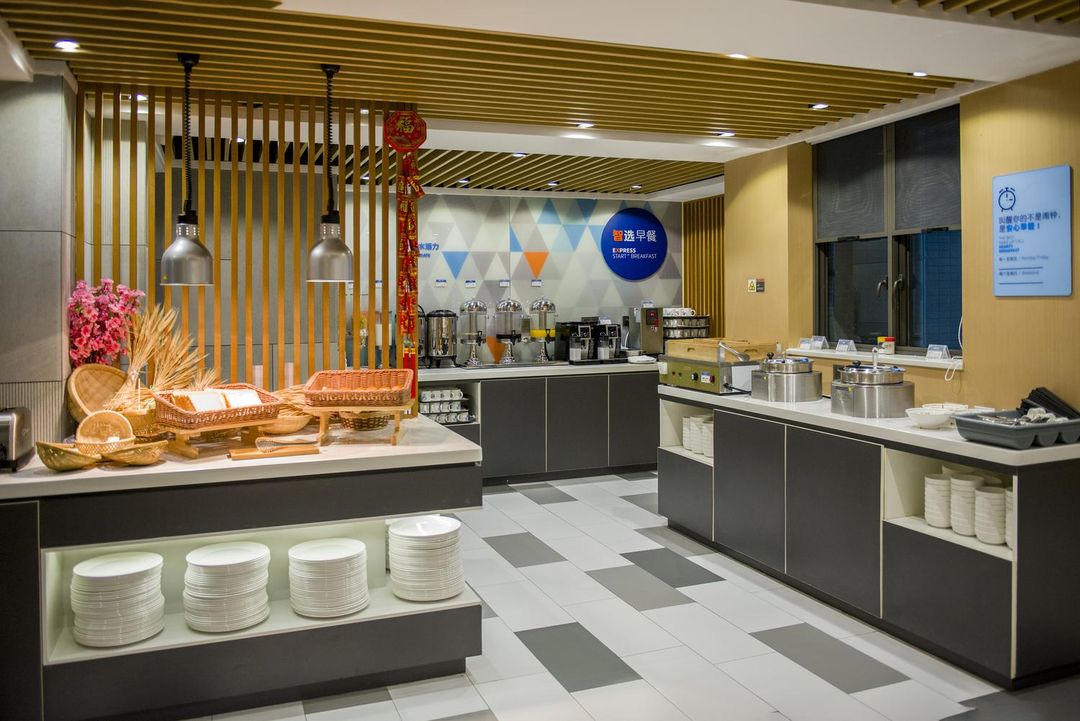 佛山禅城智选假日酒店(魁奇路地铁站创意产业园店)
