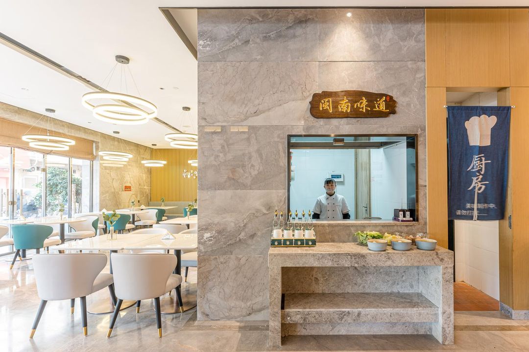 如家素柏&middot;云酒店(厦门中山路步行街轮渡码头店)